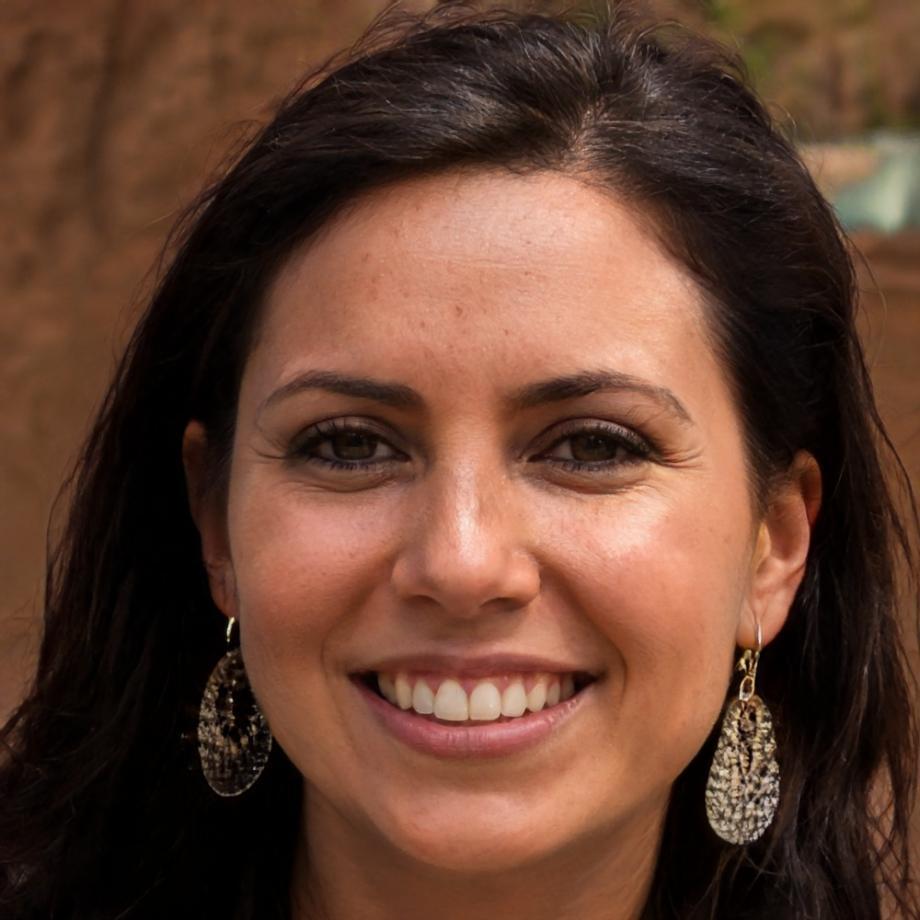 Portrait of Rhea Martinez